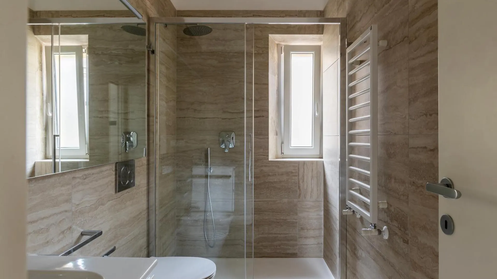 Piazza Vittorio Luxury House Apartment Rome Italy