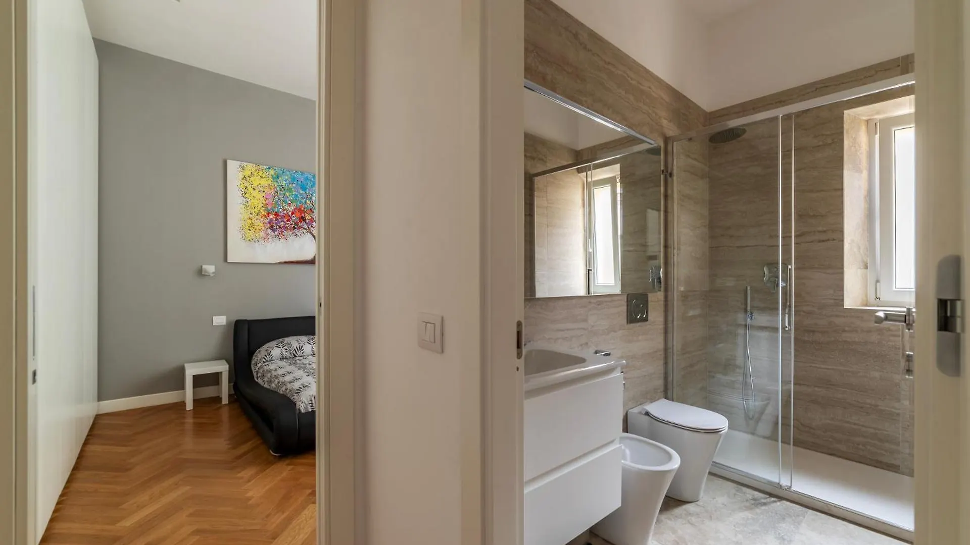 Piazza Vittorio Luxury House Apartment Rome Italy