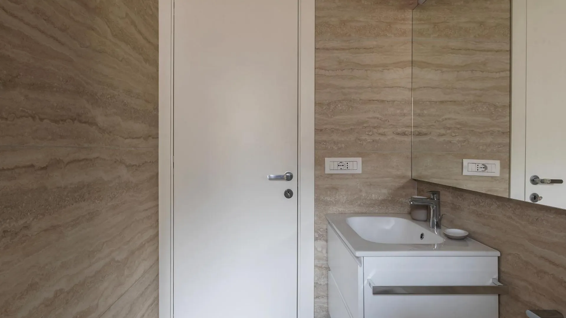 Piazza Vittorio Luxury House Apartment Rome